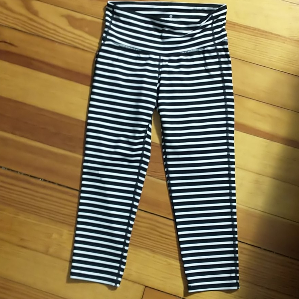 Athleta cropped leggings